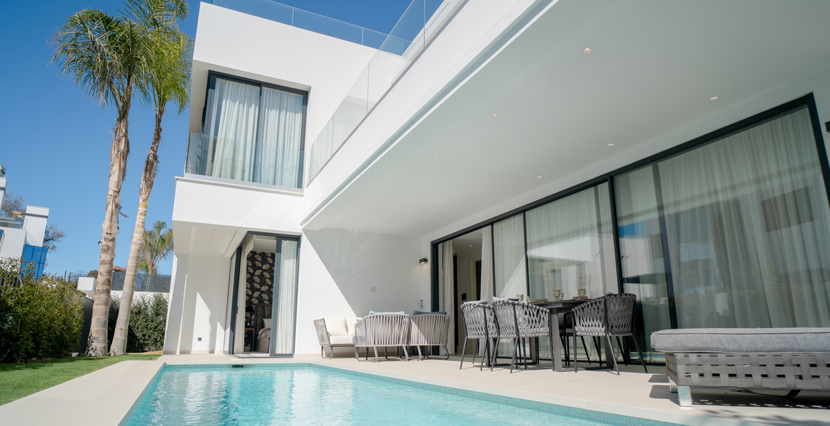 Beautiful villas for sale in Golden Mile Marbella