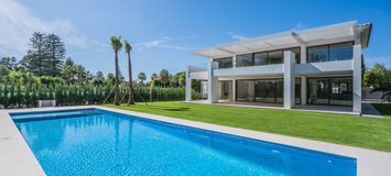 Stunning Contemporary Villa in Guadalmina Baja
