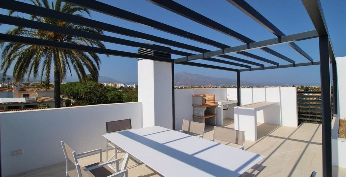 Villa for Sale Marbella close to the sea
