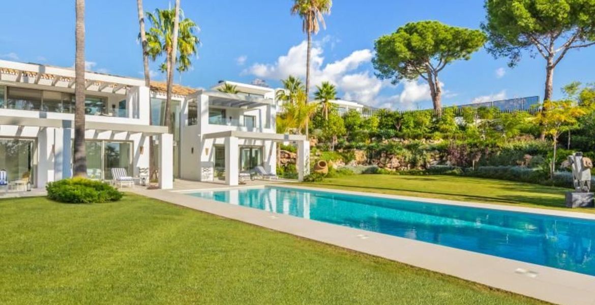 Villa for rent in Las Lomas de Marbella