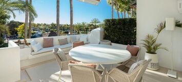 Beautifully renovated penthouse for sale in Puente Romano