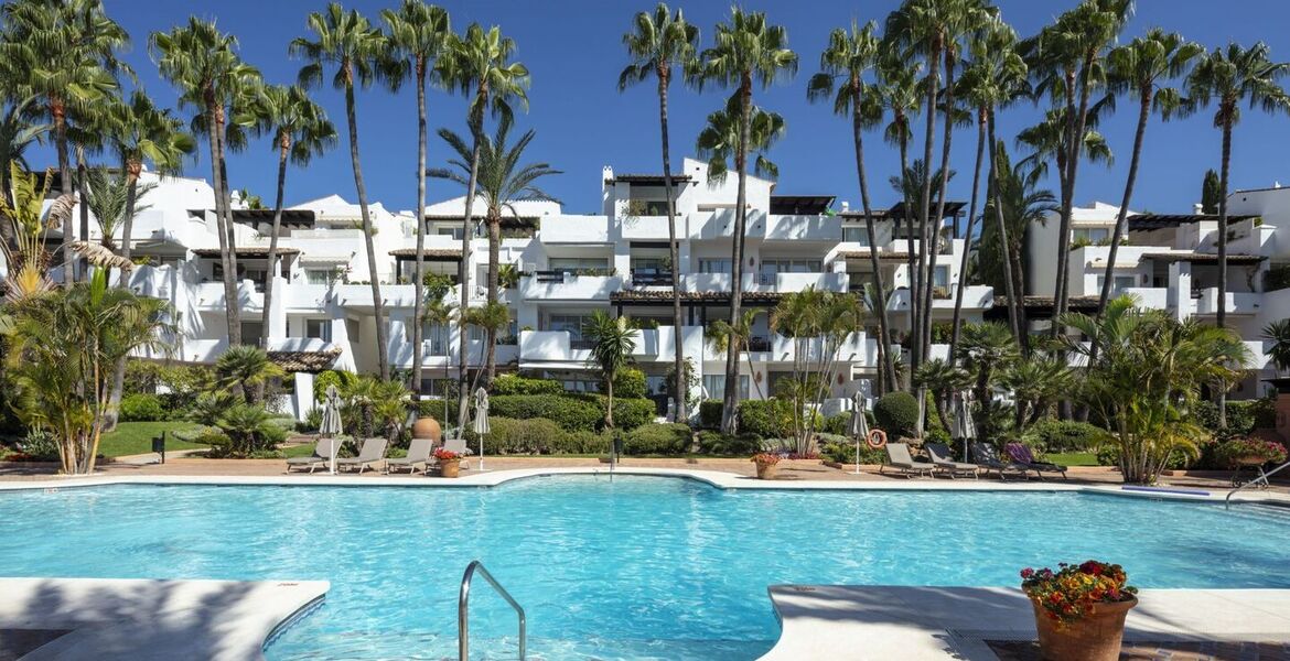 Luxury Ground Floor Apartment in Puente Romano Marbella