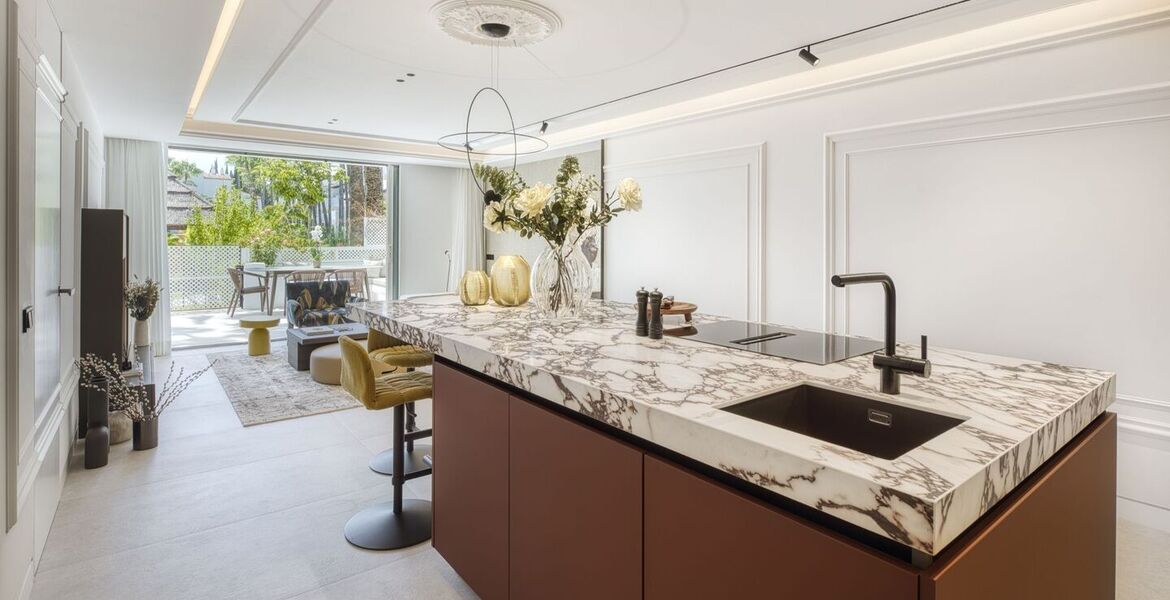 Luxury Ground Floor Apartment in Puente Romano Marbella