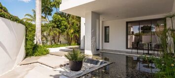 Современная вилла в Пуэнте Романо с технологией Smart Home