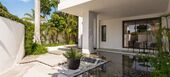 Современная вилла в Пуэнте Романо с технологией Smart Home