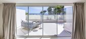 Современная вилла в Пуэнте Романо с технологией Smart Home
