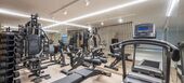 Современная вилла в Пуэнте Романо с технологией Smart Home