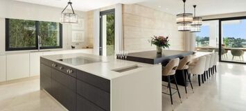 Brand New Luxury 7 Bedroom Villa for Sale in Benahavís