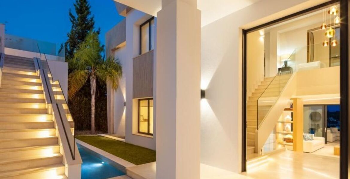 Brand New Luxury 7 Bedroom Villa for Sale in Benahavís
