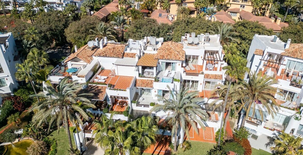 Ático dúplex de lujo frente al mar en venta