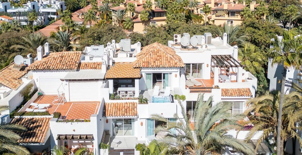 Ático dúplex de lujo frente al mar en venta
