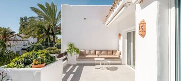 Ático dúplex de lujo frente al mar en venta