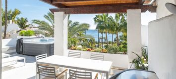Ático dúplex de lujo frente al mar en venta