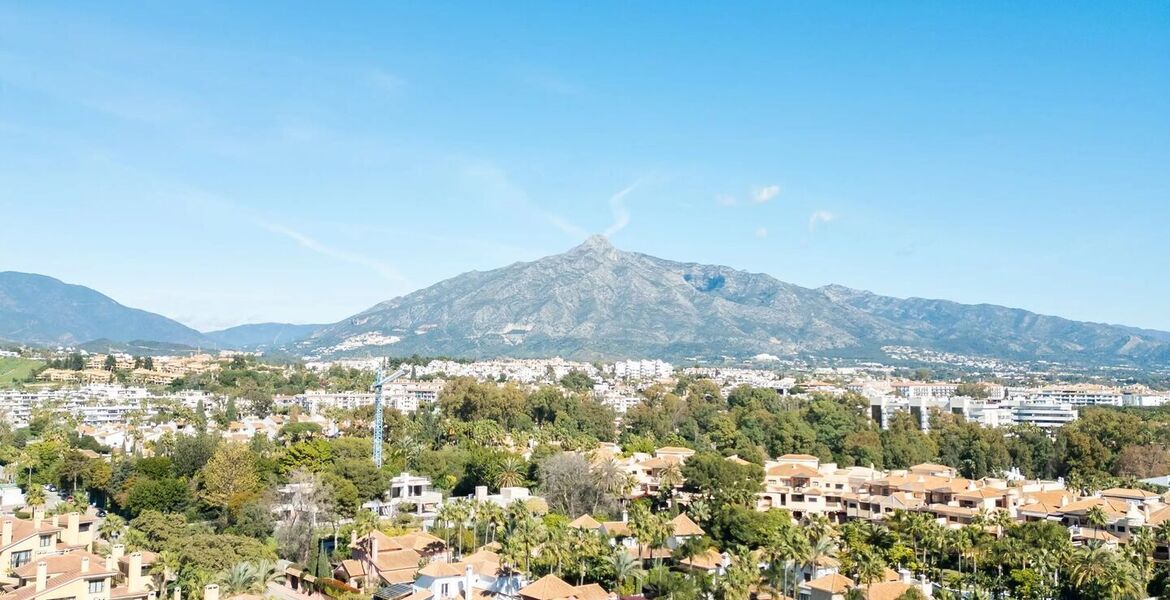 Ático dúplex de lujo frente al mar en venta