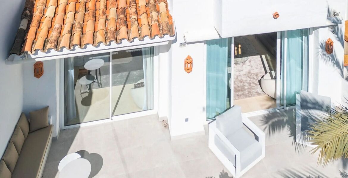 Ático dúplex de lujo frente al mar en venta