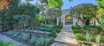 Villa for sale In Puente Romano