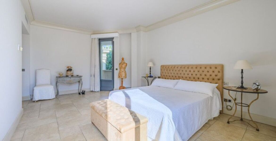 Villa for sale In Puente Romano