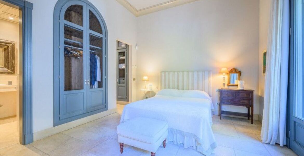 Villa for sale In Puente Romano