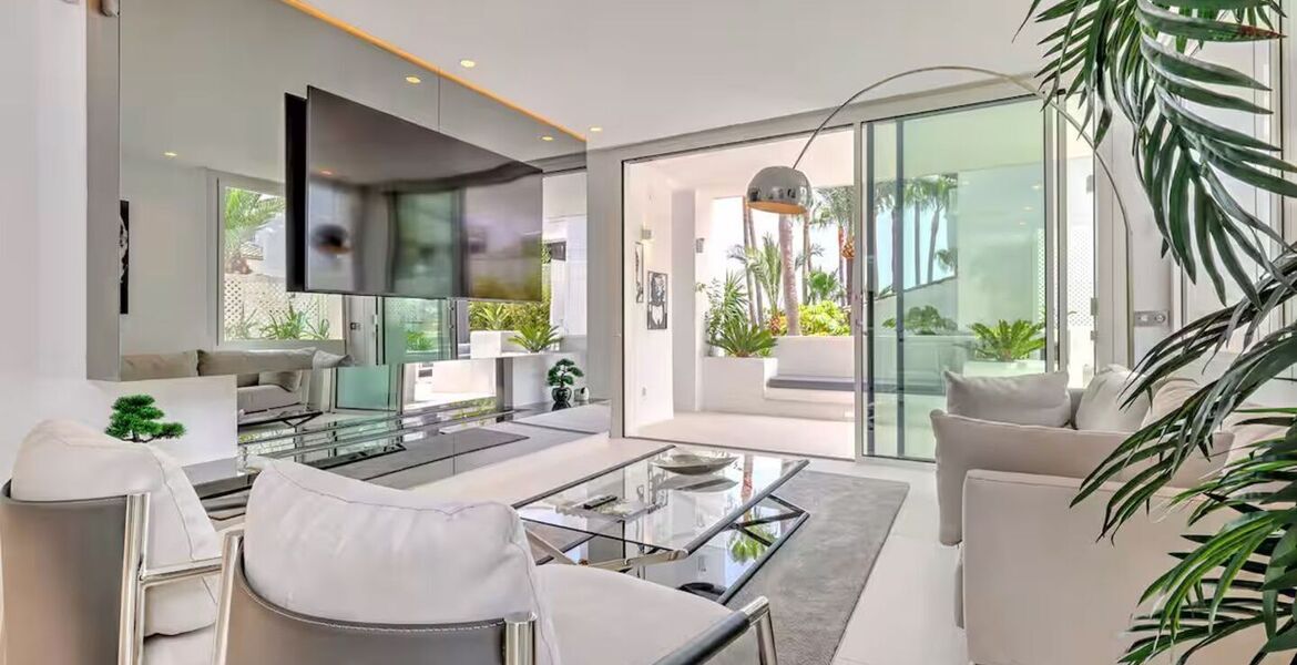 Apartment for sale in Marina Puente Romano
