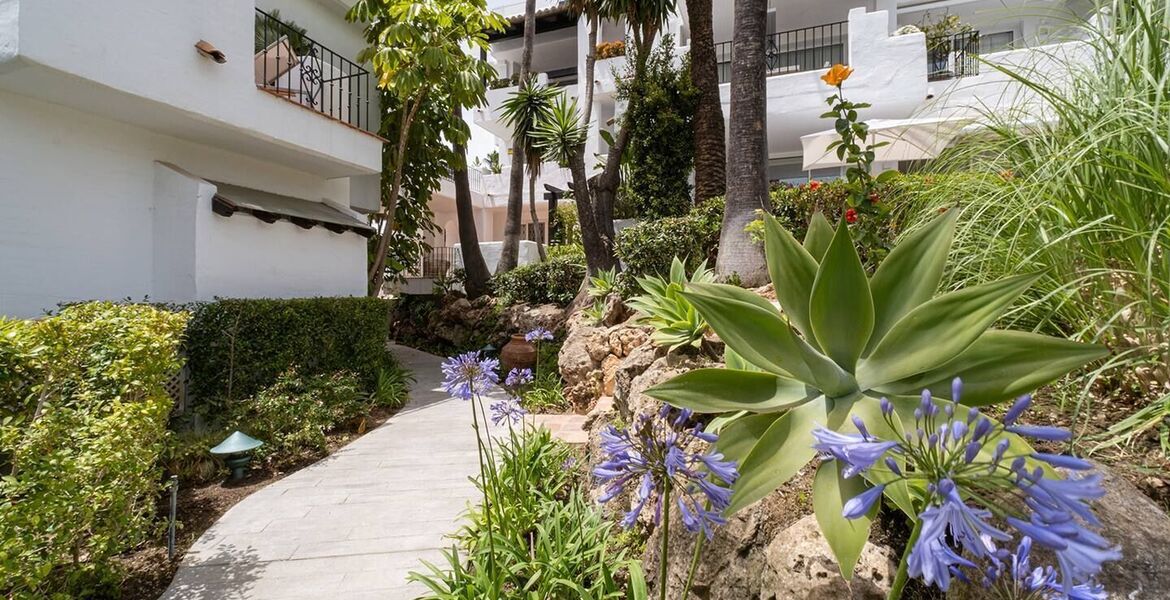 Apartment for sale in Marina Puente Romano