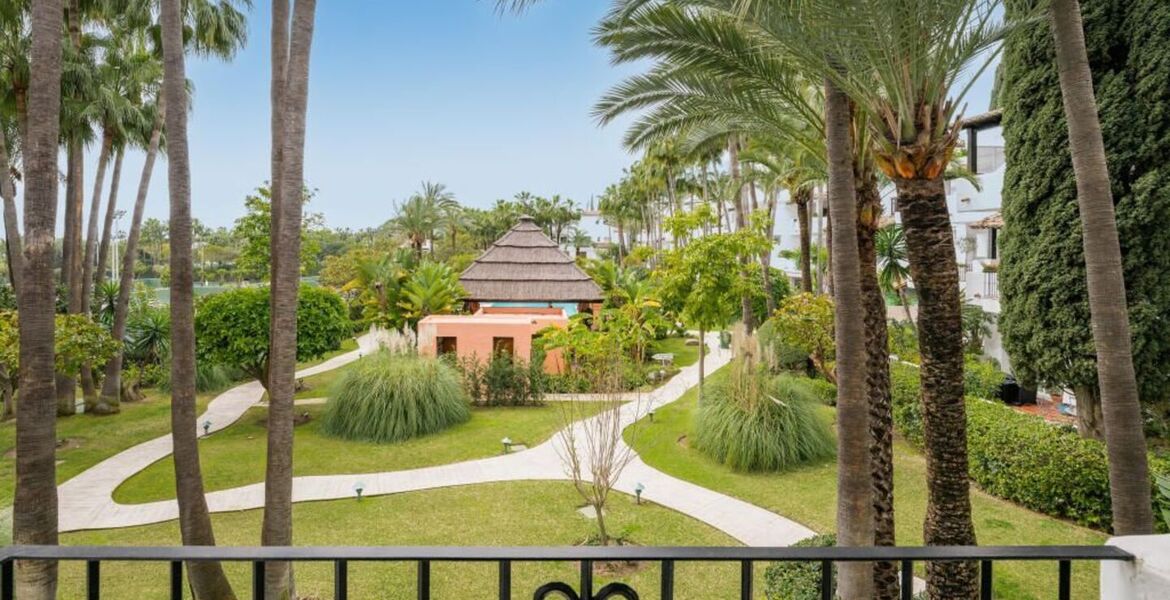 Apartamento en venta en Marina Puente Romano