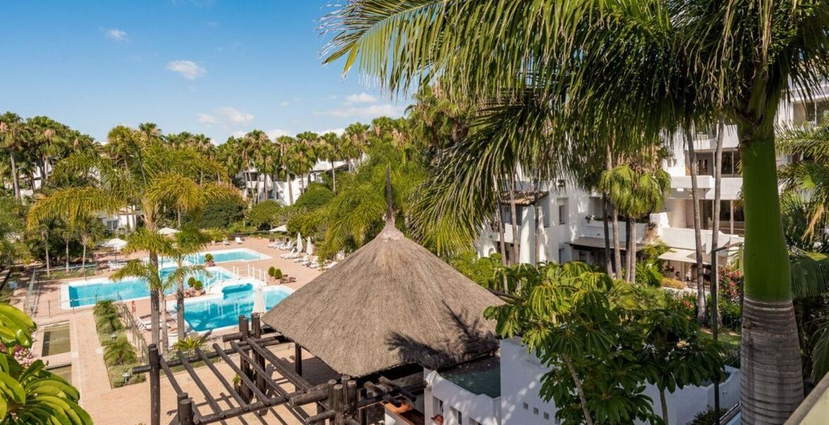 Villa for sale in Puente Romano