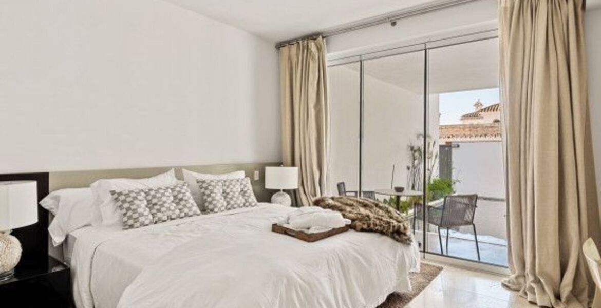Villa for sale in Puente Romano