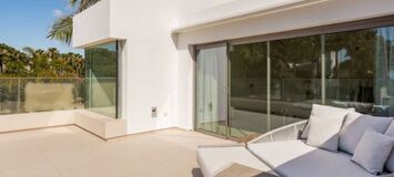 Villa for sale in Puente Romano
