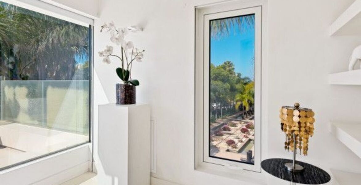 Villa for sale in Puente Romano