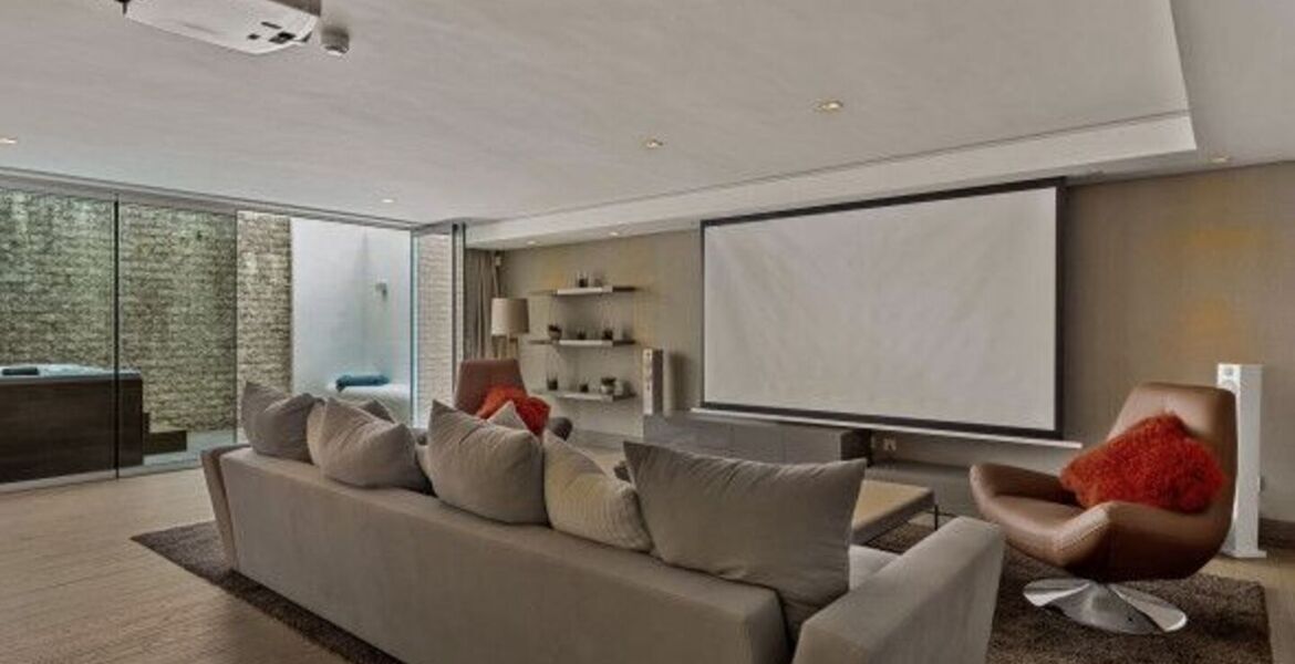 Villa for sale in Puente Romano