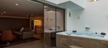 Villa for sale in Puente Romano