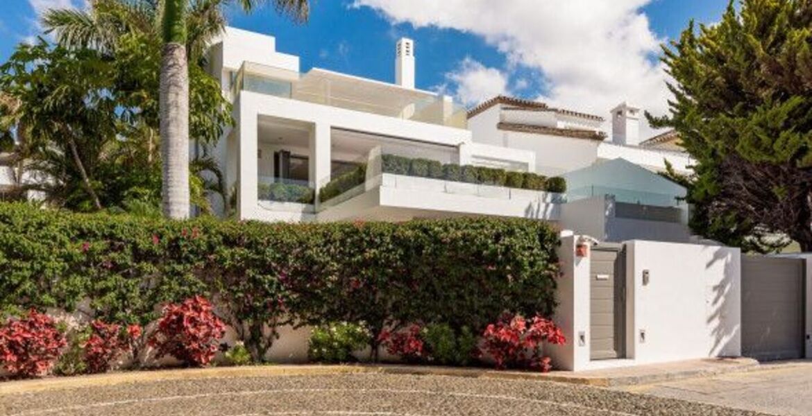 Villa for sale in Puente Romano