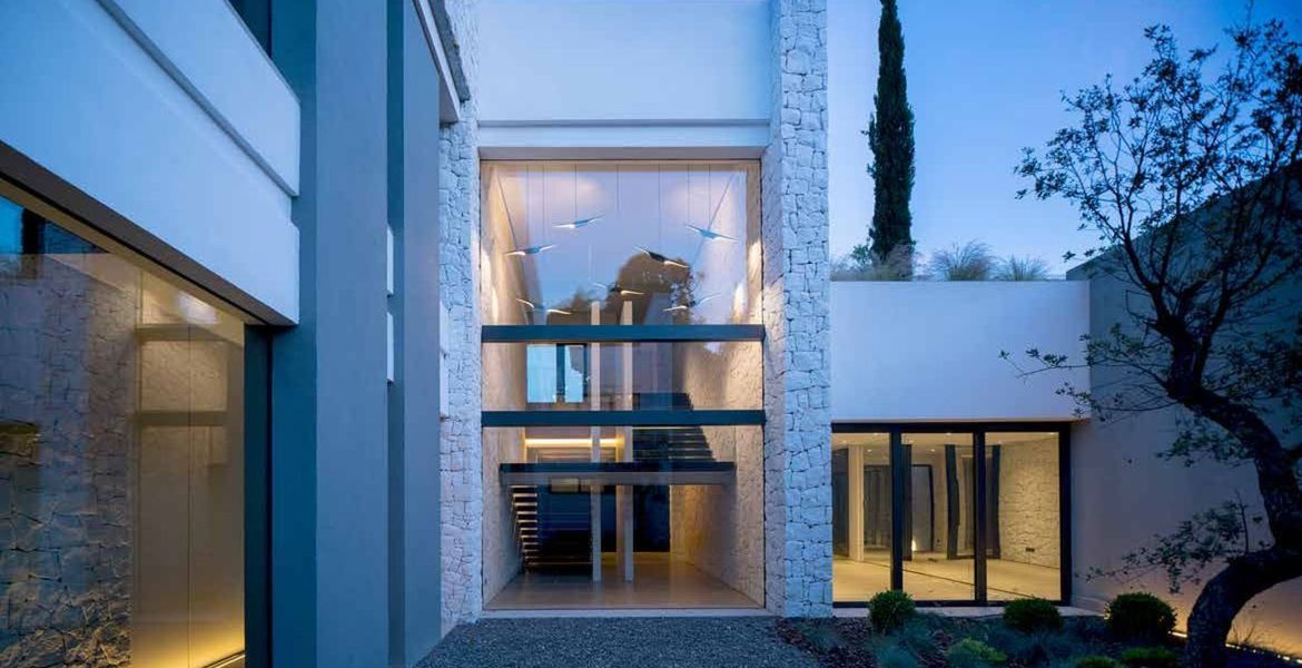 Amazing 8 bedroom villa for sale in La Zagaleta